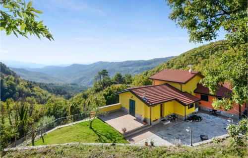  Nice Apartment In Sasseta Zignago With Wifi in 19020 Sasseta