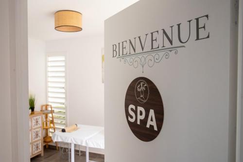 Spa, Hotel Guadeloupe Palm Suites in Saint Francois
