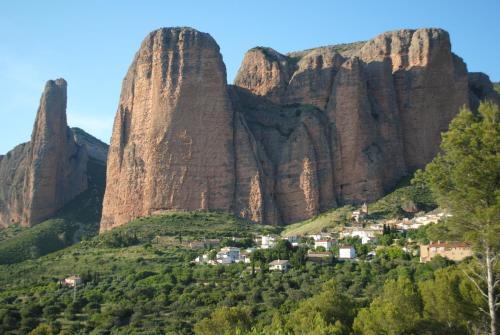 Apartamentos Turísticos Mallos de Huesca