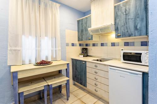 Apartahotel La Espadaña - image 9