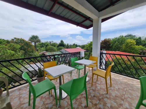 Restaurant, Traditional Filipino Home near 100 Islands Wharf in Alaminos City