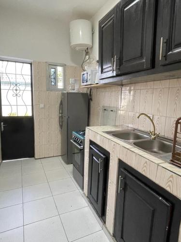 кухня, Résidence 2JGE (Residence 2JGE) in Bonabéri