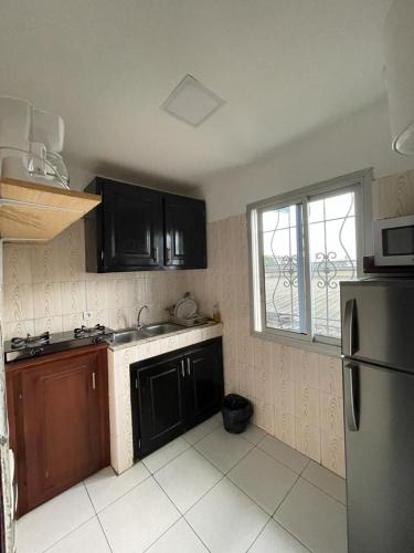 кухня, Résidence 2JGE (Residence 2JGE) in Bonabéri