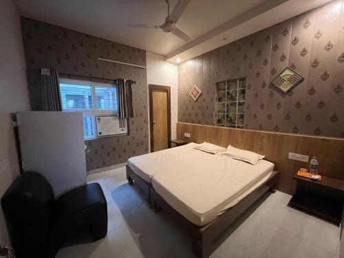 Two-Bedroom Suite image 6