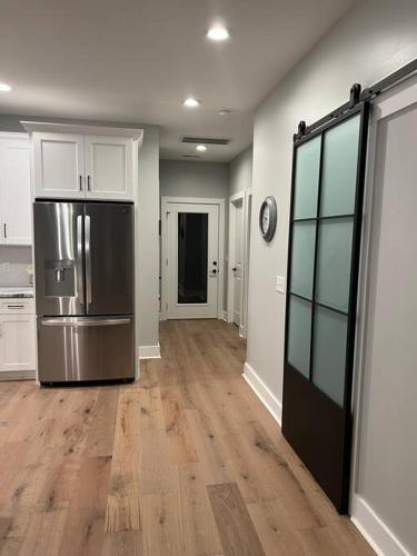 Brand New Luxury home 2022-Hot Tub-Pet Friendly in Hixson (TN)