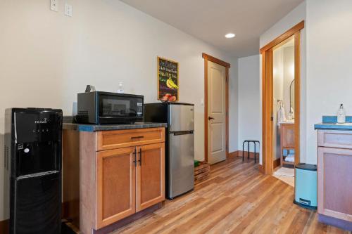 廚房, Shawnigan Hills Guest Suite in 桑尼根湖 (BC)