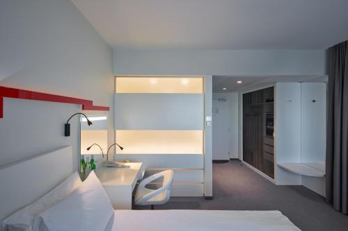 Holiday Inn VILNIUS Room Type - Standard Twin Room