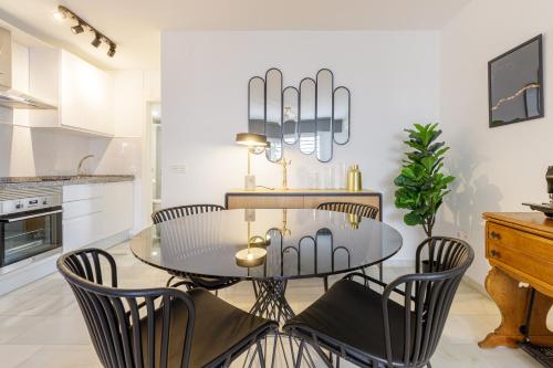 Caleta Homes - Apartamentos Pompidou 1