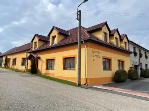 Exterior view, Apartments Ubytovani U Zemanu in Chrastany