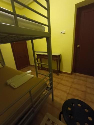  27-4-BJ- HABITACION para 2 personas in Alicante