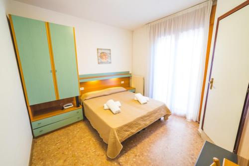 Hotel Grand Prix Room Type - Double or Twin Room
