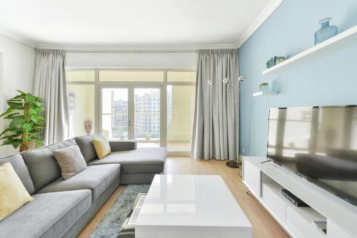 Luxury Palm Jumeirah I Free 5 Star Beach Resorts Access, Дубай (фото 7)