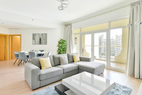 Luxury Palm Jumeirah I Free 5 Star Beach Resorts Access, Дубай (фото 10)