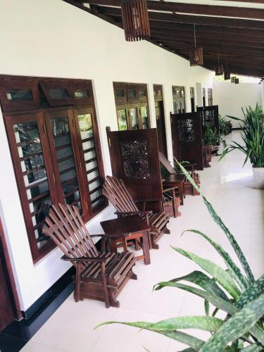 Tinara River Inn, Weligama