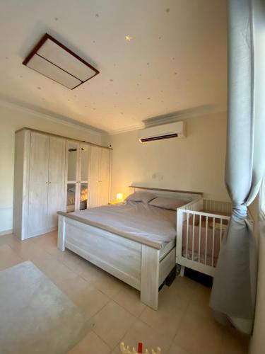 bedroom flat first floor with swimming pool