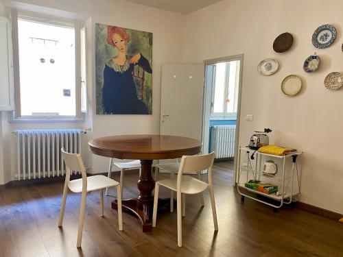 Two-Bedroom Apartment image 7