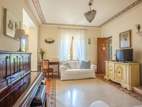 Holiday Home L'Amorosa by Interhome in Monsummano Terme