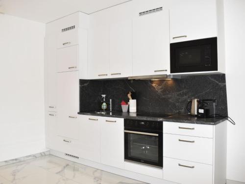 Apartment App- 704 by Interhome, Bissone (fotografie 10)