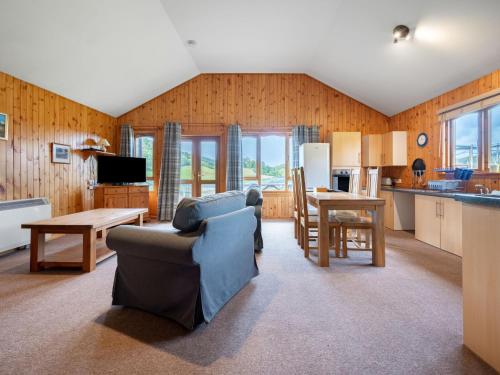 Chalet Loch Meiklie 3 bed-1 by Interhome