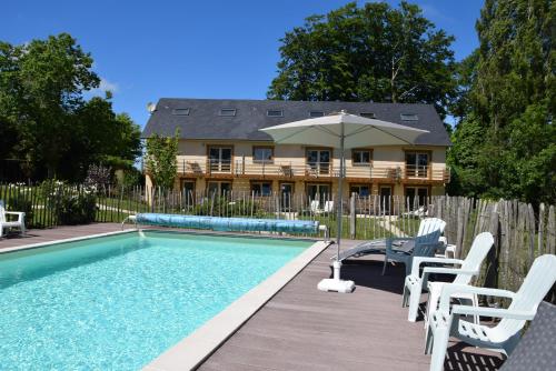 Peldbaseins, Le Relais du Hibou in Vittefleur