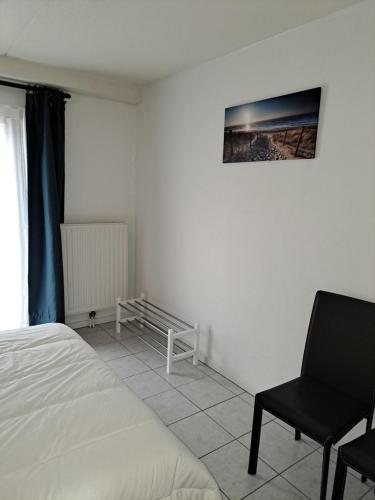 Apartment with Sea View image 5