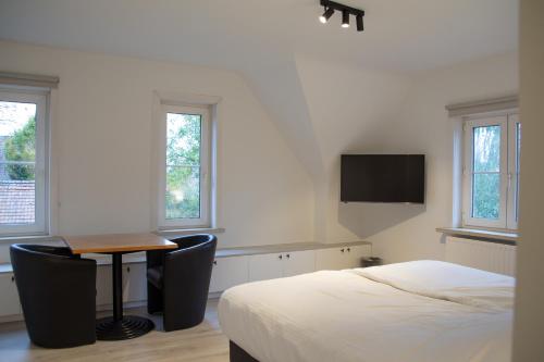 2 twin beds