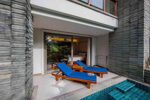 Beachfront 3br Luxe, Jacuzzi Pool On Naithon Beach