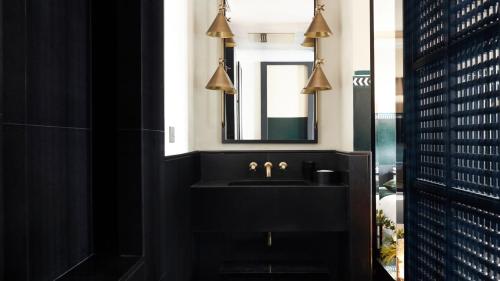 Monsieur George Hotel & Spa - Champs-Elysées - image 2