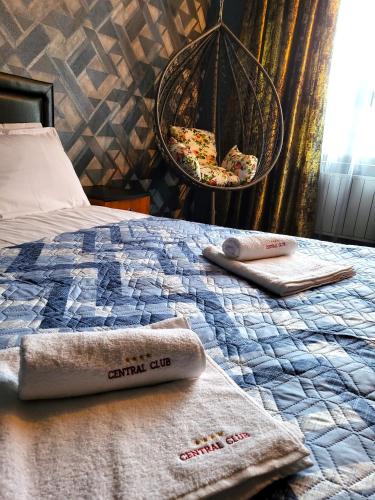 Hotel Central Club Sofia – Sofia, NY