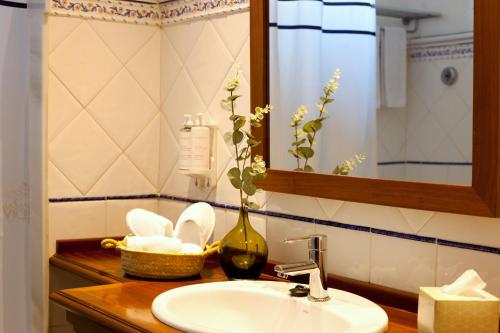 Hotel Cala Sant Vicenç - Adults Only - main image