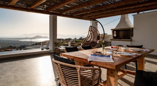 Naxos Skyline Luxury Villas in Agkidia