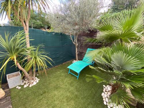 Mazet de vacances en duplex avec jardin accès piscine proche de Saint Tropez