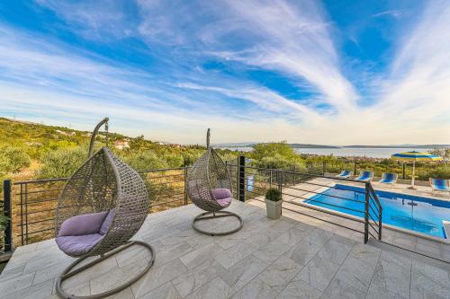 Intimate secluded Luxury Villa Cambello, GORGEOUS SEA VIEW in Croatia