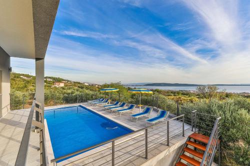 Intimate secluded Luxury Villa Cambello, GORGEOUS SEA VIEW in Croatia