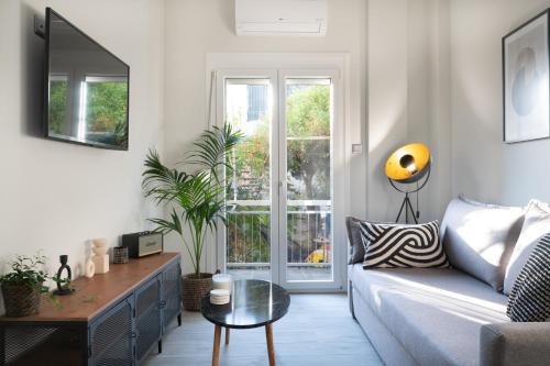 apt Eleven - cozy apartment with garden, Atenas