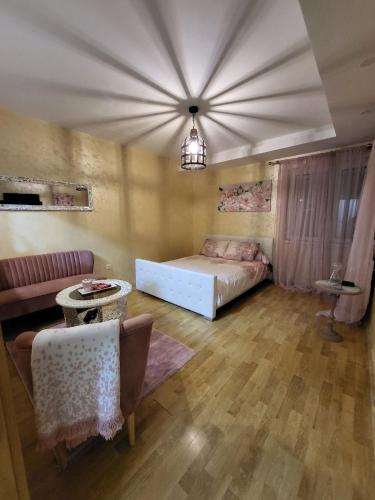 Apartman Golden Rose - Apartment - Loznica