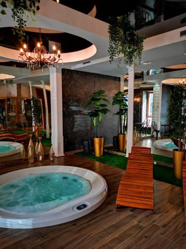 Aviator Hotel Restauracja & SPA 2