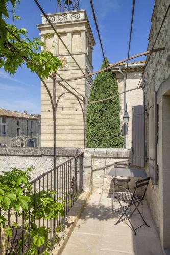 Erkély/terasz, La Petite Baronne - in the heart of the Gard in Saint Hilaire D'Ozilhan