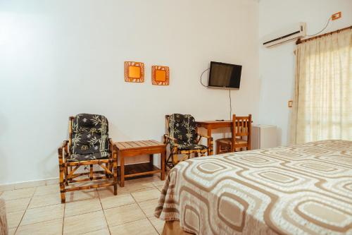 Superior Double or Twin Room with Garden View image 6
