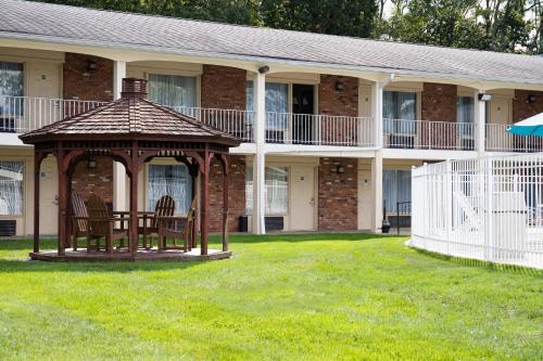 Crystal Inn Eatontown in อีตันทาวน์ (NJ)