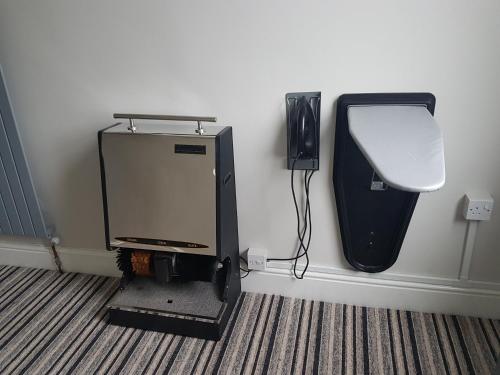 Arona Guest Hotel - image 7