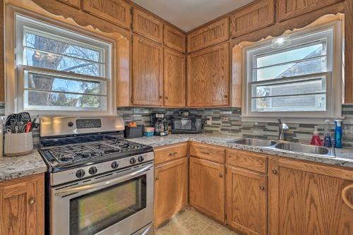 Charming Family Home ~ 4 Mi to Granite Peak! in Wausau (WI)