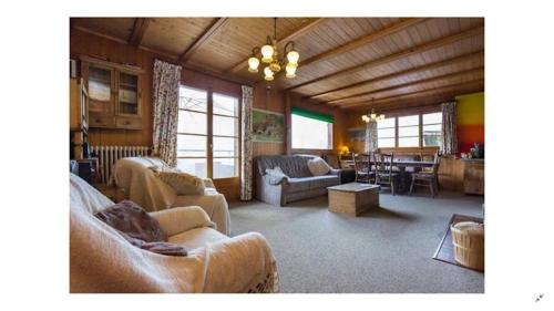 Chalet traditionnel avec jacuzzi extérieur