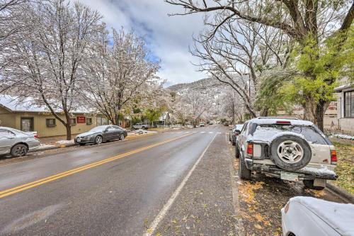 Cozy Central Glenwood Springs Condo with 2 Decks! - image 5