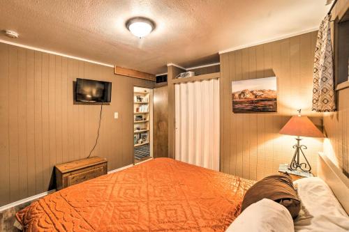Rustic Condo with Patio Walk to Angel Fire Resort! Rustic Condo with Patio Walk to Angel Fire Resort!