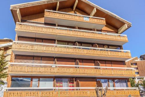 Cosy ski-out studio with balcony in L'Alpe d'Huez - Welkeys - Location saisonnière - Huez