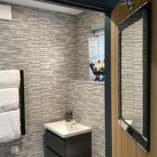 Baño, The Lydden Bell in Dover