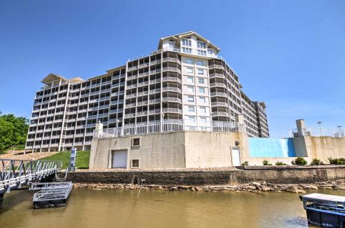 Lakefront Osage Beach Condo Balcony and Pool Access