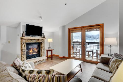 Ski In Out Luxury Penthouse #1706 With Hot Tub & Great Views - 500 Dollars Of FREE Activities And Equipment Rentals Daily in Winter Park, USA