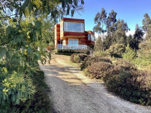 Agradable casa de campo 2 pisos con piscina y Hot Tub in Algarrobo